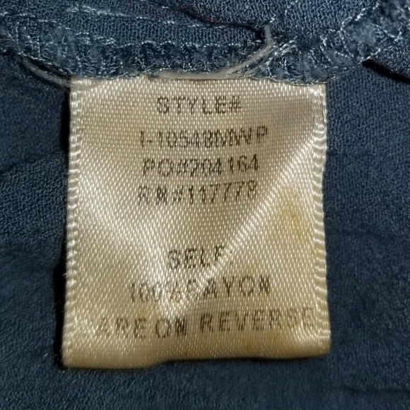 LTX Sportswear Blue V-Neck Top Size M - Picture 5 of 6